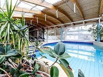 Logis Hotel Regina 3*, La Bourboule